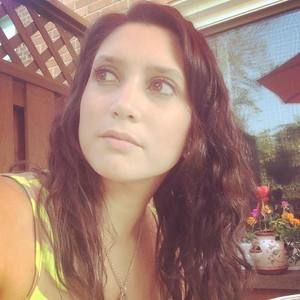 Meet your Posher, Jacqueline